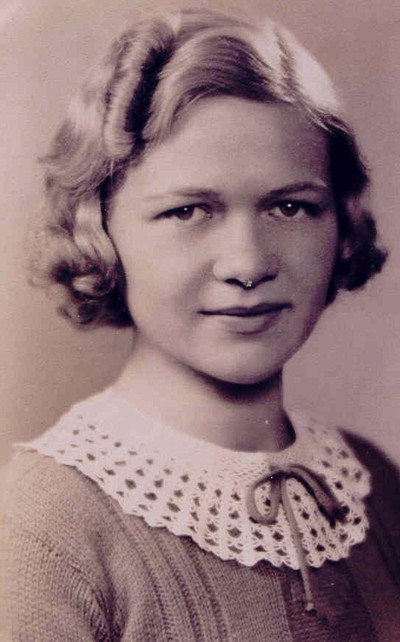 Ruth Darr