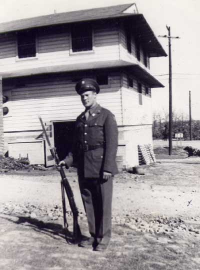 Archie Davis