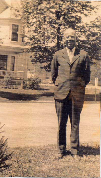 RAYMOND DAVIE