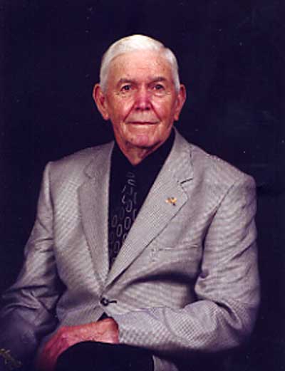HOYT DAVIDSON
