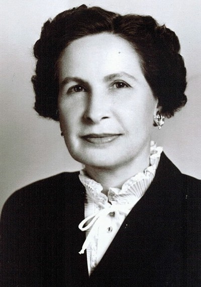 ELIZABETH DUTRA