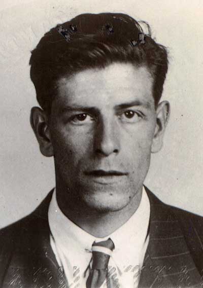 OSCAR EITNIEAR