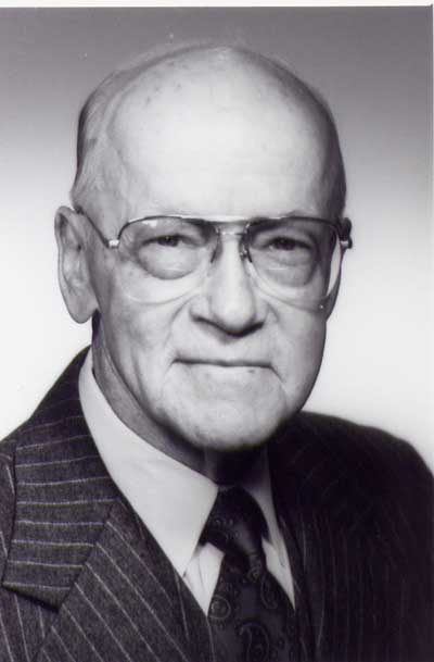 CHARLES CUMMINGS