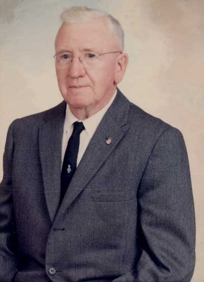 LEON MILLER