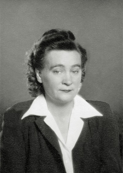 VERNA DOWNING